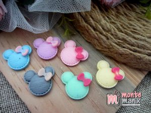 resin-minnie-mouse