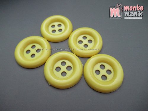 Kancing Plastik Kuning 2,5 CM (KPK-03)