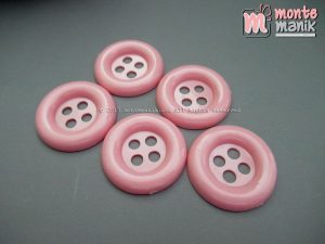 Kancing Plastik Pink Muda 2,5 CM (KPK-07)