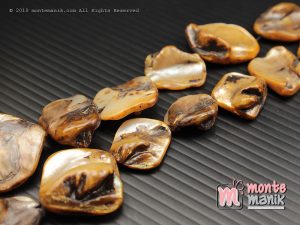 12 Pcs manik kerang nugget Coklat (MNKG-017)